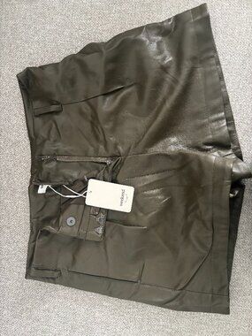 Olive Green Shorts Weekend